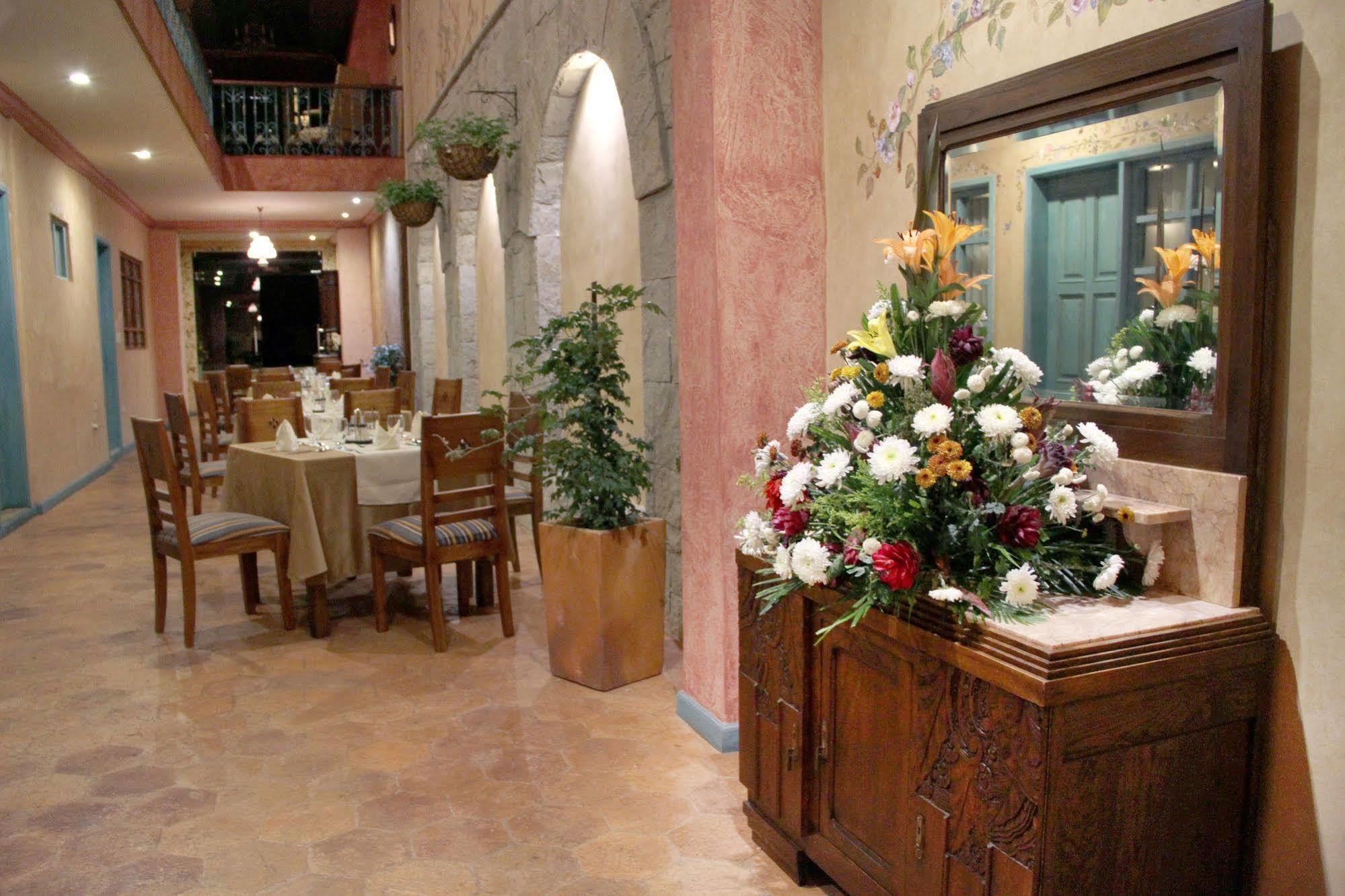 Hotel Ines Maria Cuenca Esterno foto